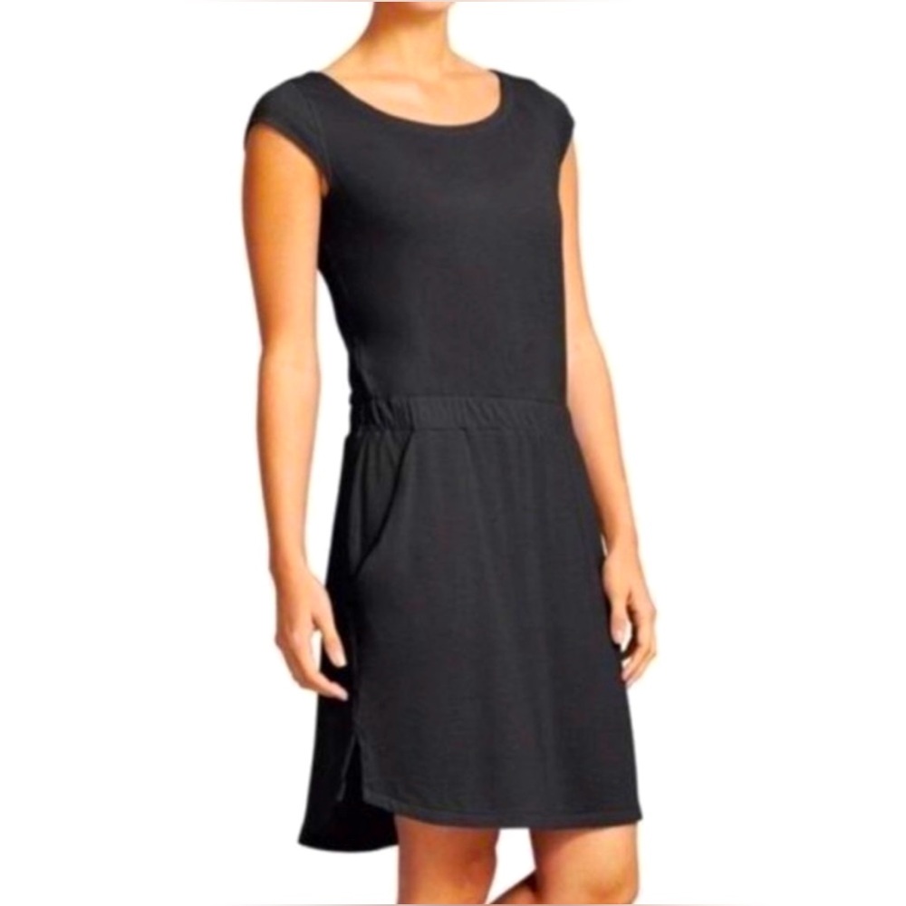 Athleta Redondo Cap Sleeves & Pockets Dress